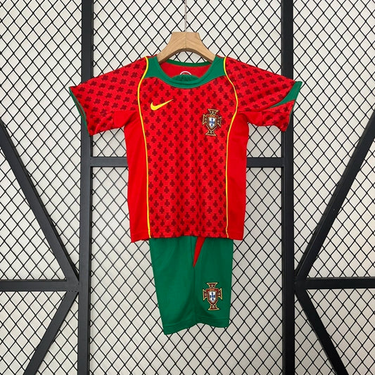 2002/04 Retro Portugal Home Kids Kit